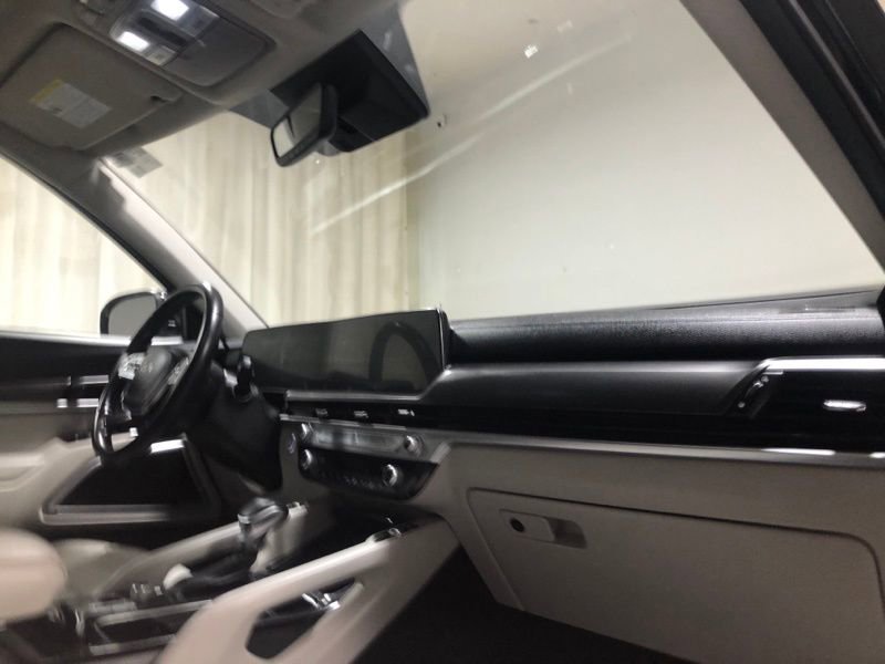 Used 2023 Kia Telluride S w/ S Sunroof Package image 14