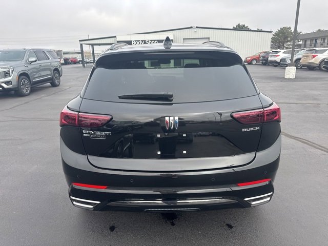 Used 2025 Buick Envision Sport Touring image 4