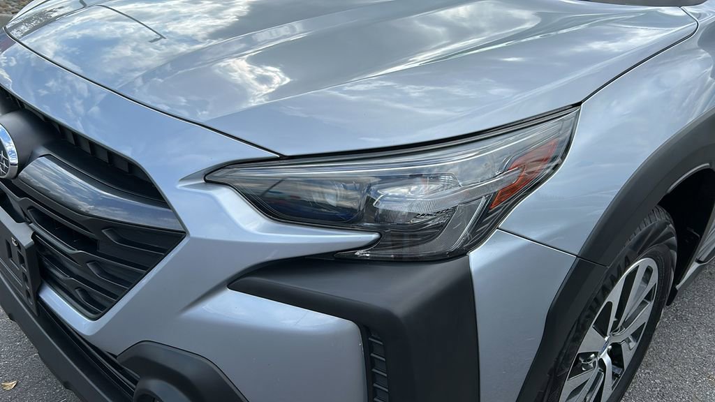 Certified 2024 Subaru Outback Premium image 4