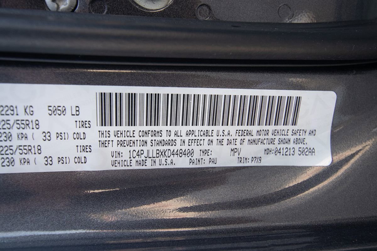 Used 2019 Jeep Cherokee Latitude Plus FWD image 23