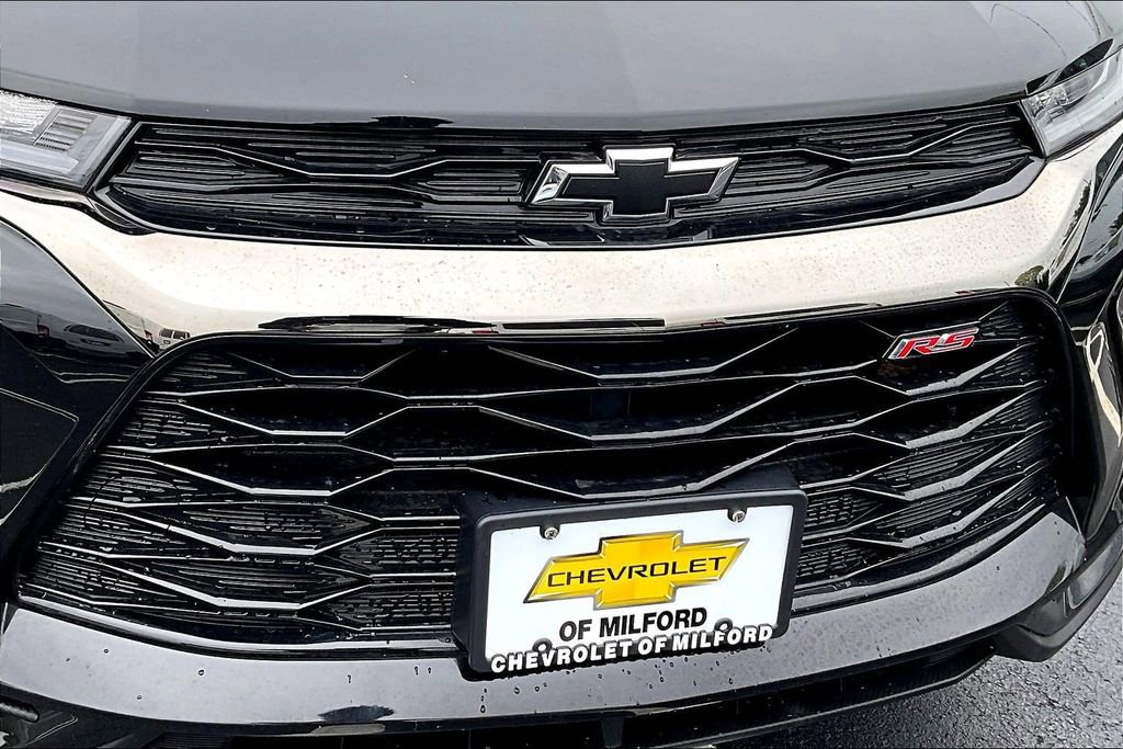 Used 2023 Chevrolet TrailBlazer RS w/ Sun and Liftgate Package AWD/4WD image 32