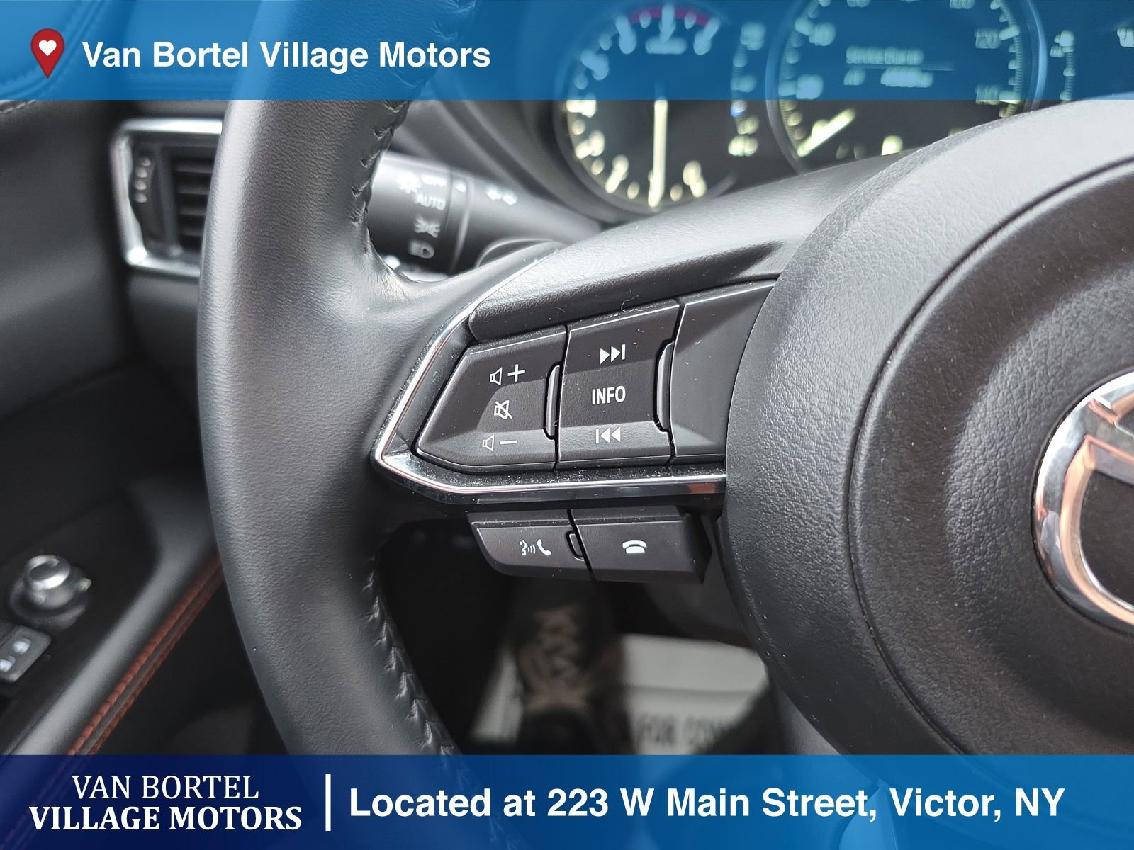 Used 2024 MAZDA CX-5 Carbon Edition image 16