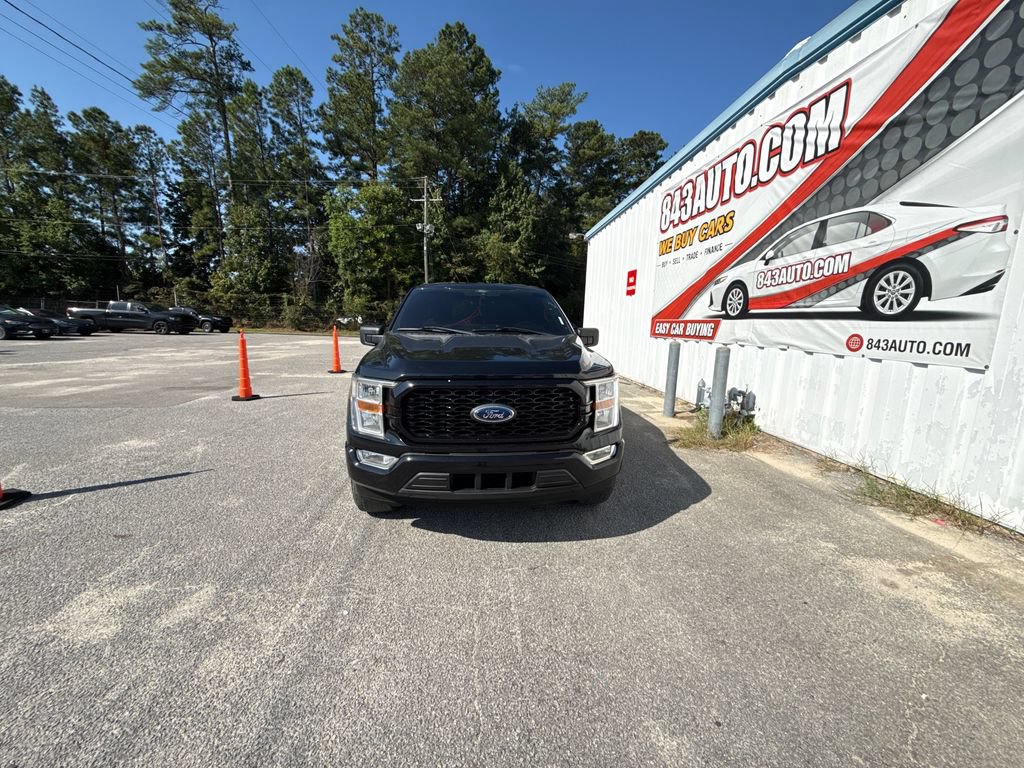 Used 2021 Ford F150 XL w/ STX Appearance Package RWD image 2