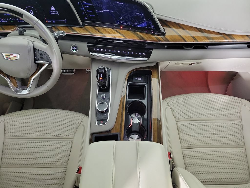 Used 2024 Cadillac Escalade ESV Sport Platinum w/ LPO, Floor Liner Package AWD/4WD image 16