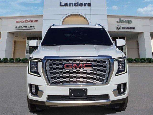 Used 2024 GMC Yukon Denali image 2