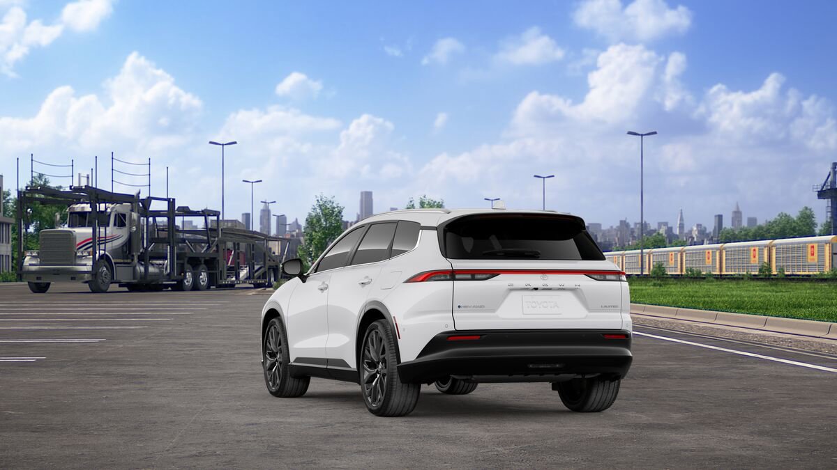 New 2026 Toyota Crown Signia AWD/4WD image 7