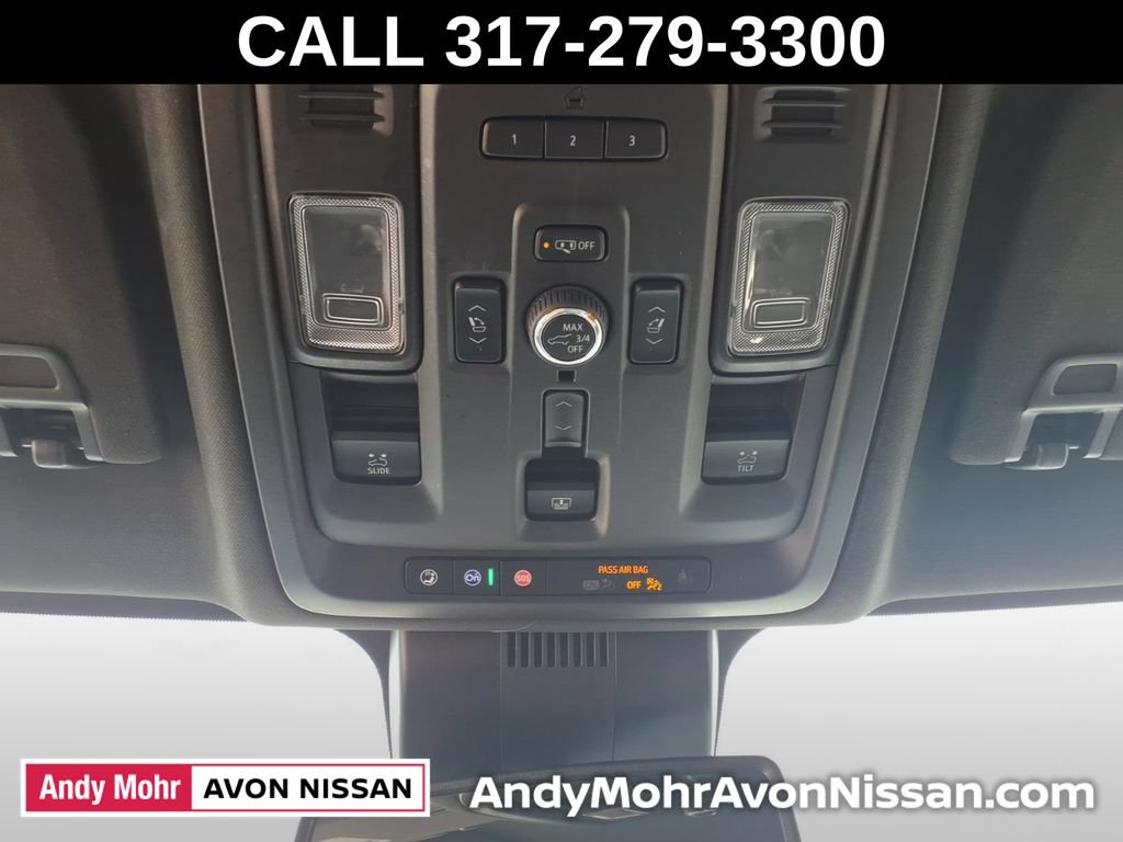 Used 2024 GMC Yukon XL Denali AWD/4WD image 33