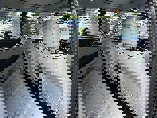 Used 2020 Jeep Grand Cherokee Summit image 18