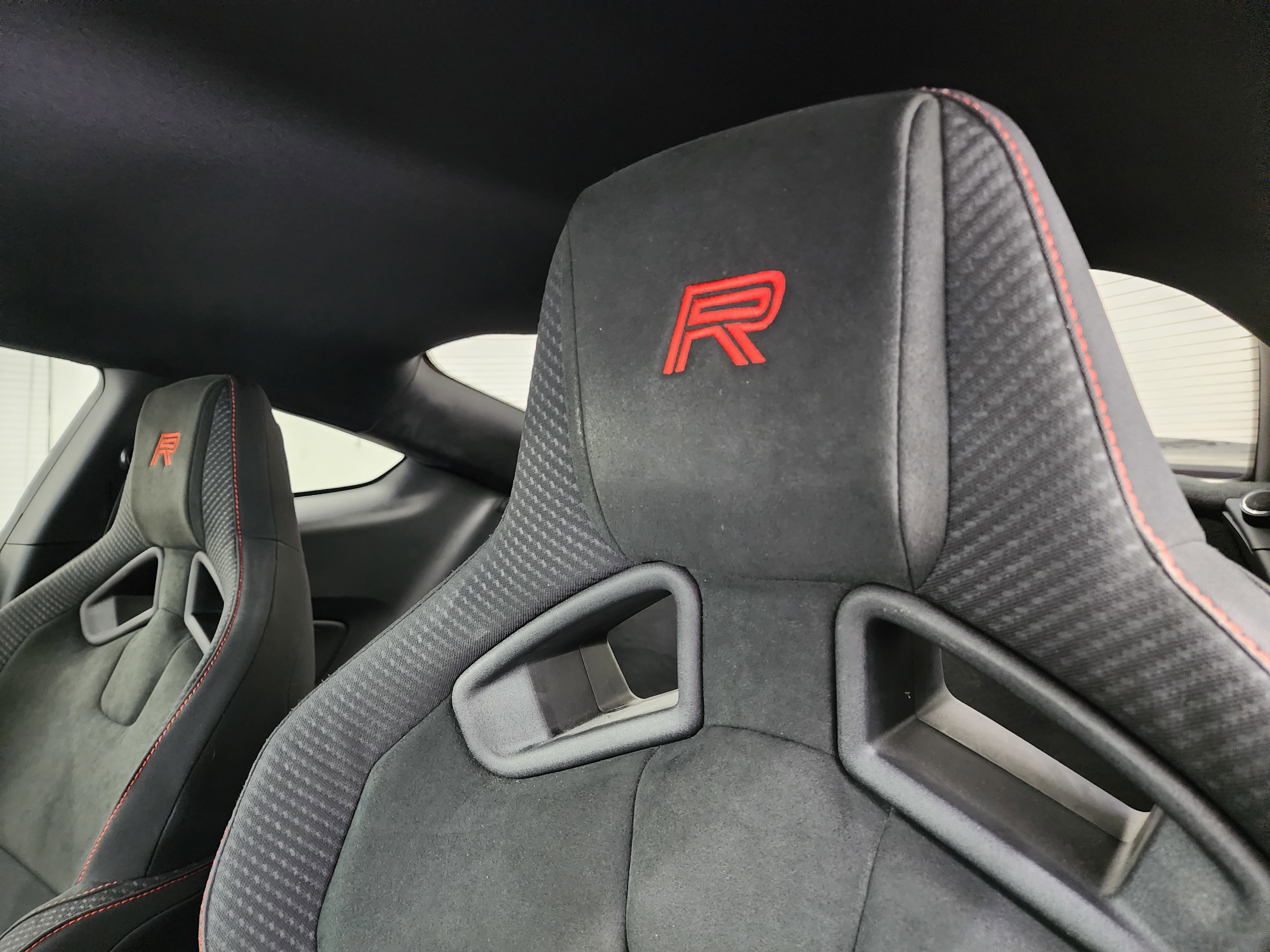 Used 2016 Ford Mustang Shelby GT350R w/ GT350R Equipment Group 920A image 49