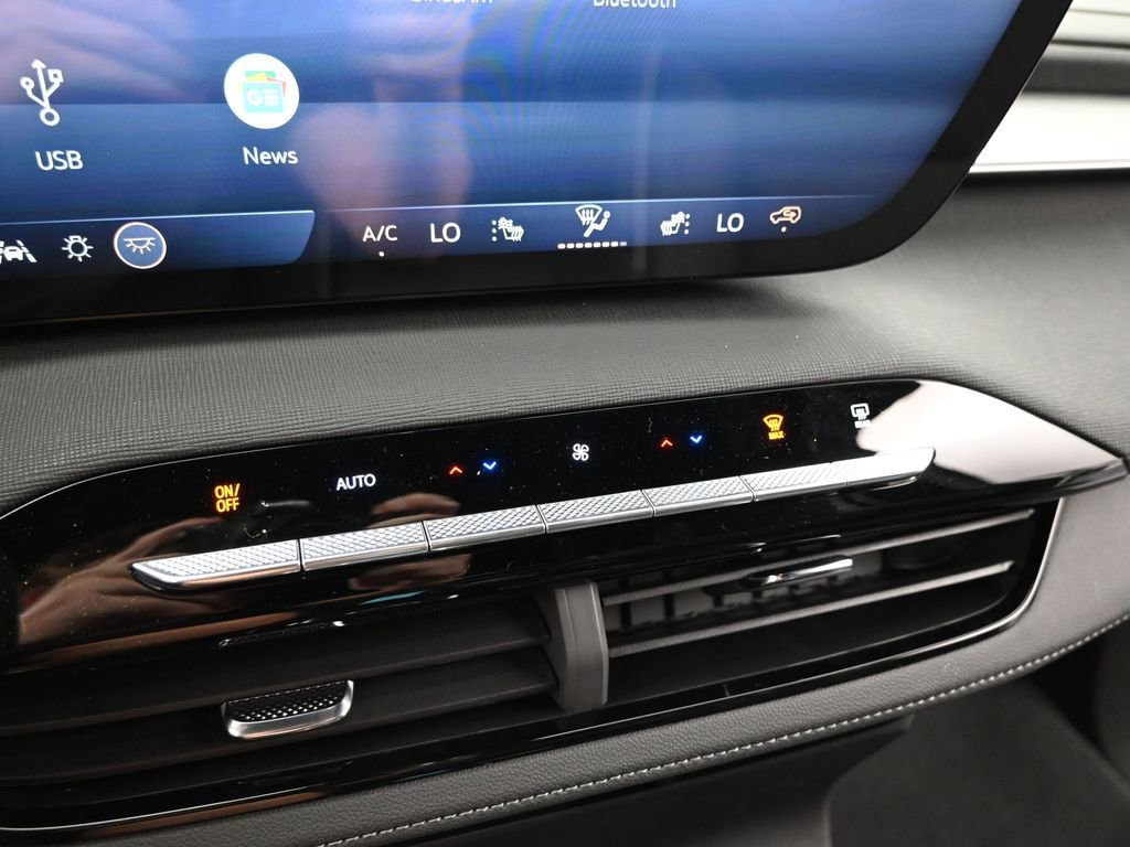 New 2026 Buick Enclave Preferred w/ Power Package image 17