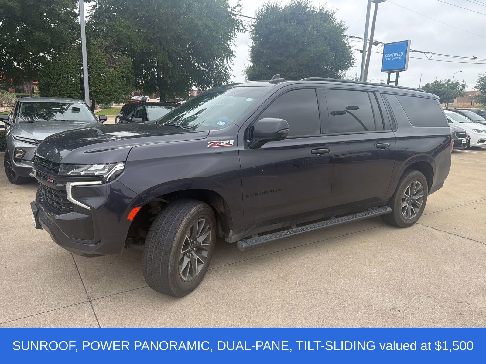 Used 2023 Chevrolet Suburban Z71 w/ Luxury Package AWD/4WD image 4