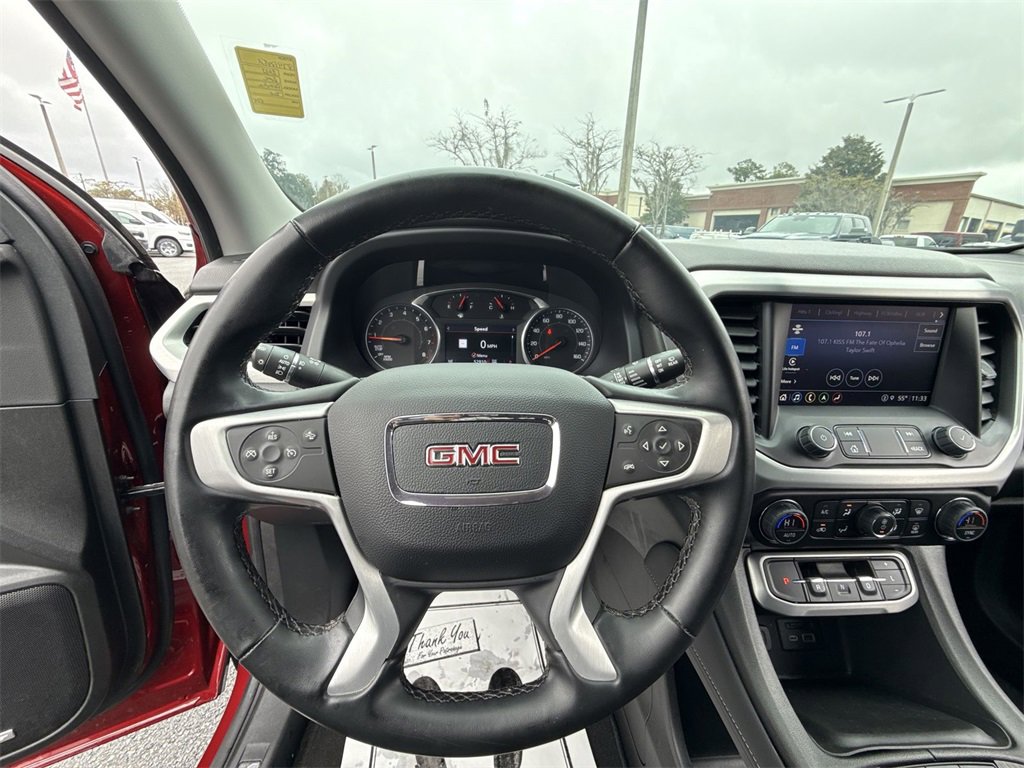 Used 2023 GMC Acadia SLT image 13