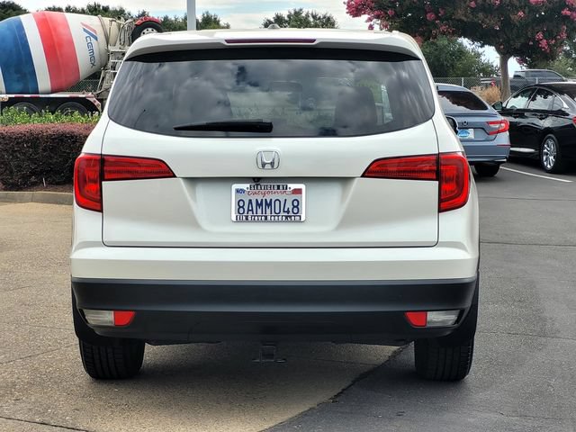 Used 2017 Honda Pilot EX image 5