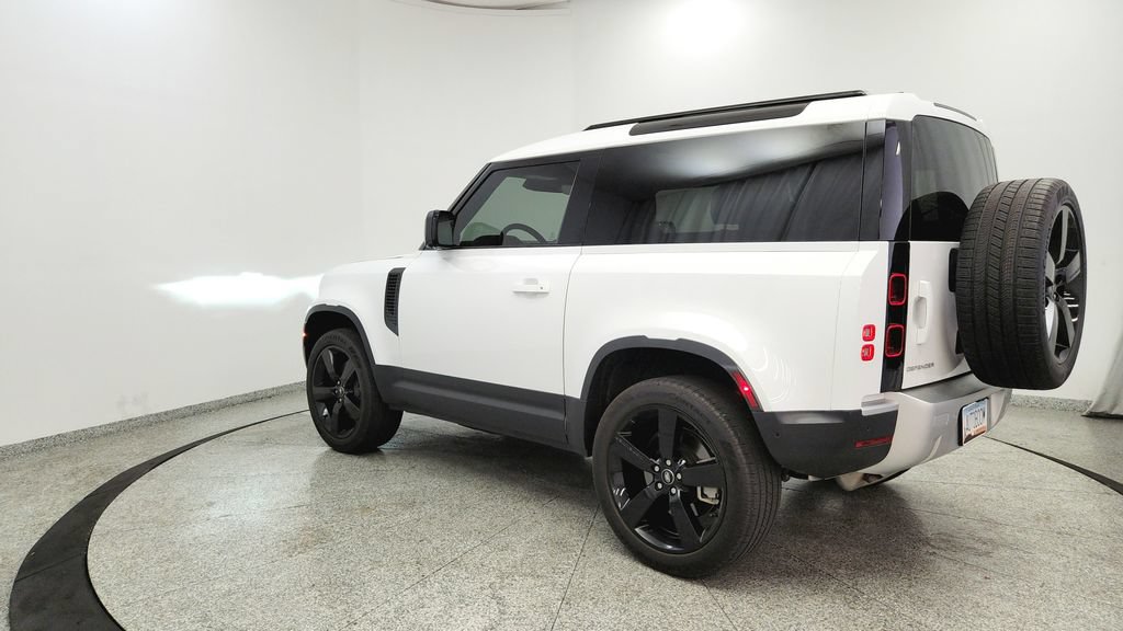 Used 2023 Land Rover Defender 90 S AWD/4WD image 3