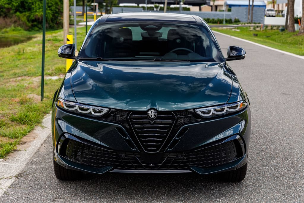 New 2026 Alfa Romeo Tonale w/ Active Assist Package AWD/4WD image 8