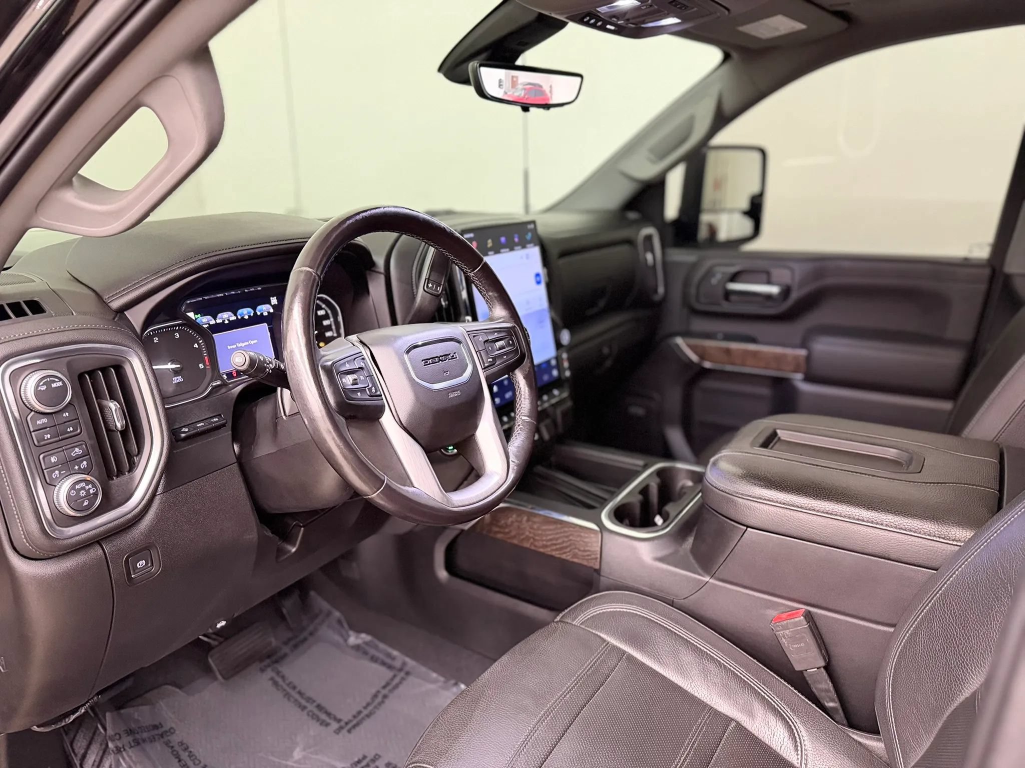 Used 2020 GMC Sierra 2500 Denali w/ Denali Ultimate Package AWD/4WD image 18