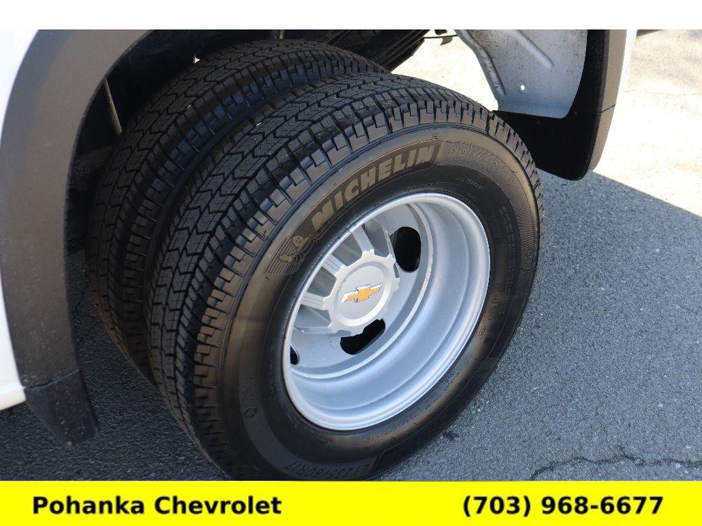 New 2026 Chevrolet Silverado 3500 W/T image 30