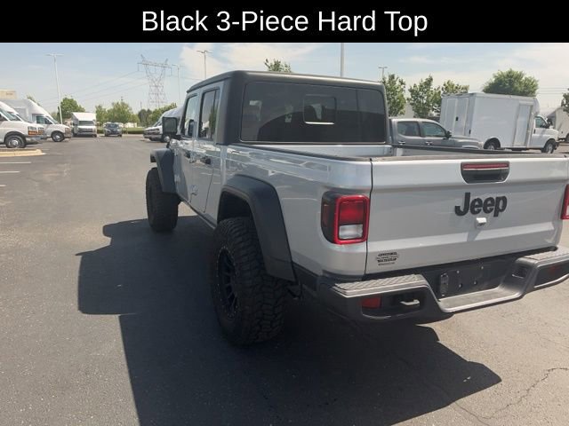Used 2023 Jeep Gladiator Sport AWD/4WD image 8