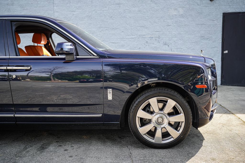 Used 2019 Rolls-Royce Cullinan image 19