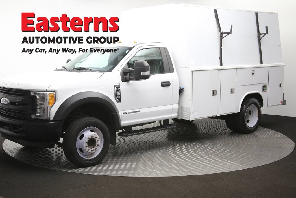 Used 2017 Ford F550 2WD Regular Cab Super Duty image 58