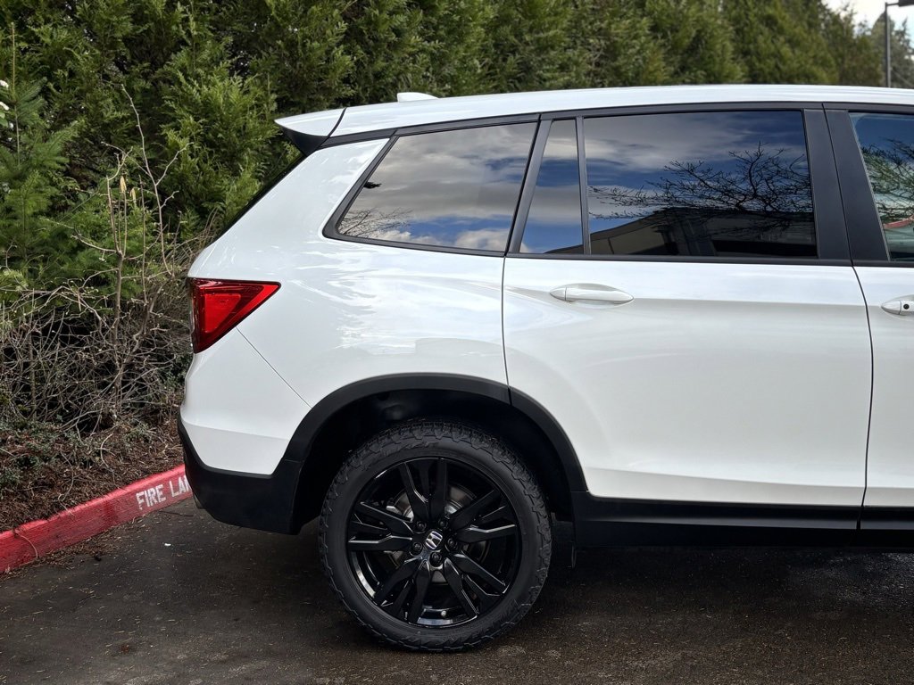 Used 2021 Honda Passport Sport image 10