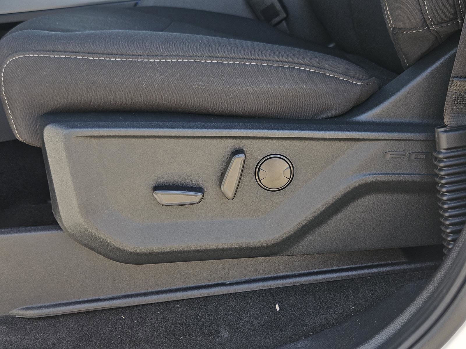 New 2026 Ford F150 XLT w/ Equipment Group 302A MID image 30