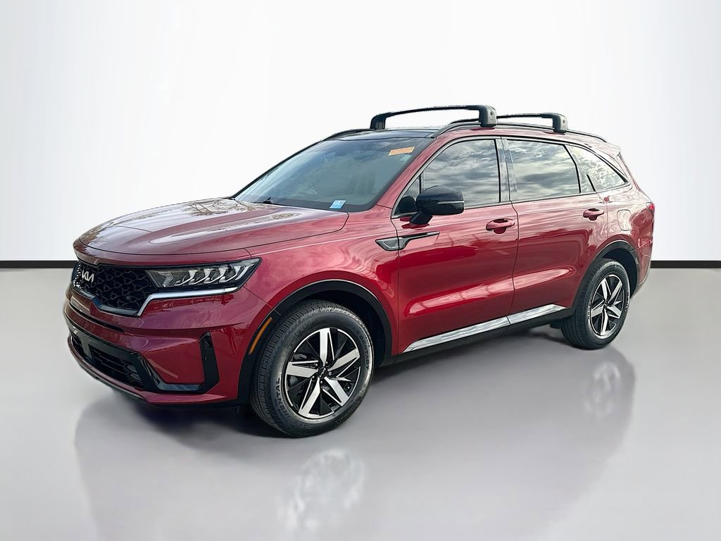 Used 2022 Kia Sorento EX w/ Panoramic Sunroof Package image 3