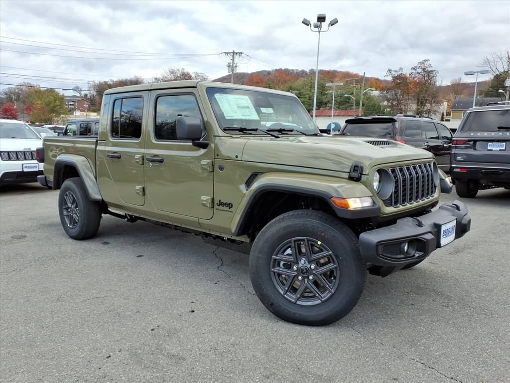 New 2026 Jeep Gladiator Sport image 2