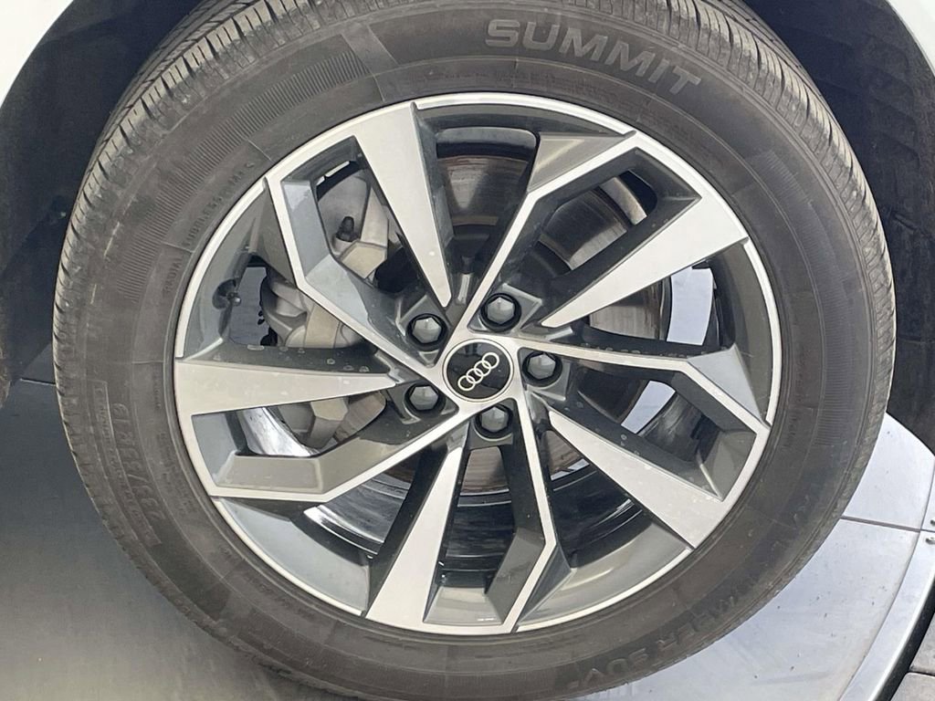 Certified 2023 Audi Q5 2.0T Premium Plus w/ Premium Plus Package image 14