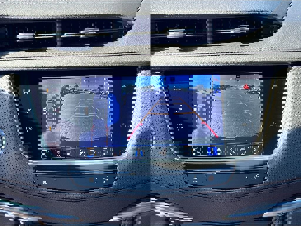 New 2025 Cadillac XT5 Premium Luxury w/ Technology Package image 14