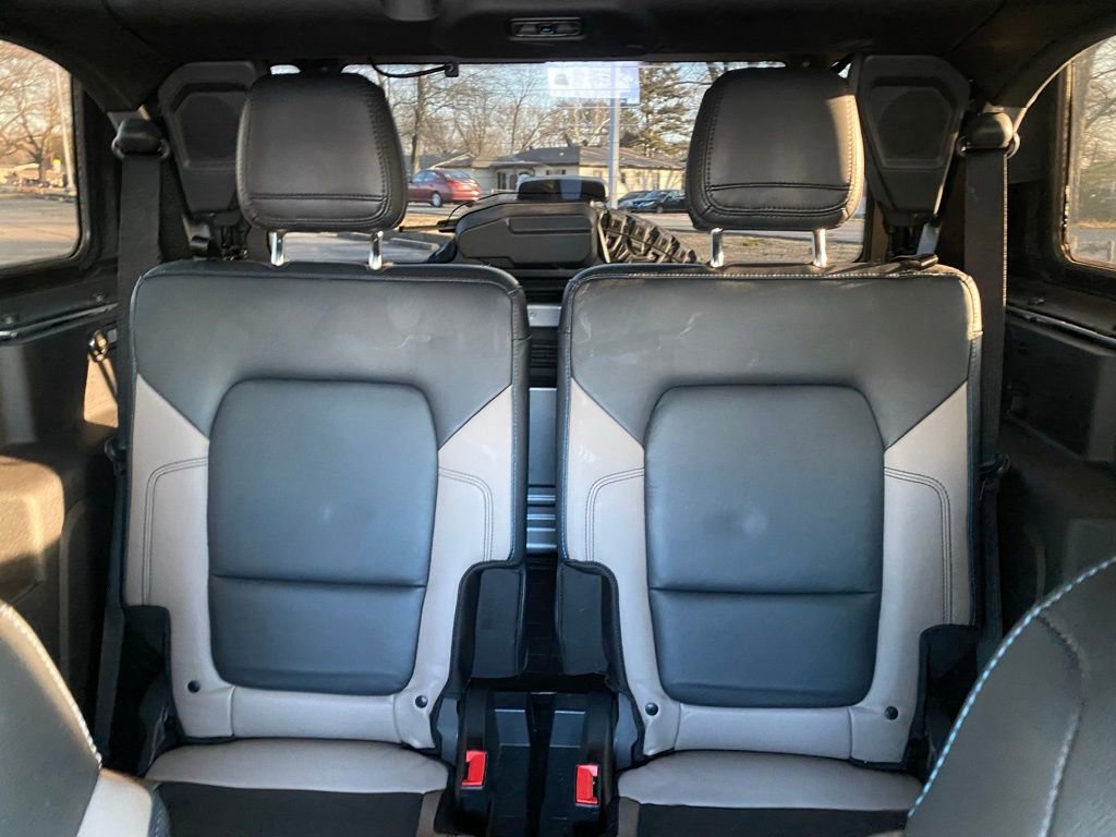 Used 2023 Ford Bronco Wildtrak image 26