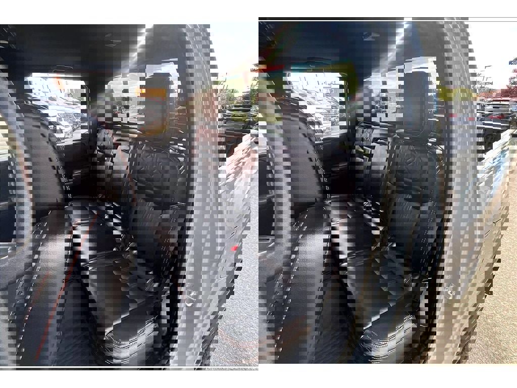 Used 2024 Nissan Frontier PRO-4X w/ Pro Premium Package AWD/4WD image 29