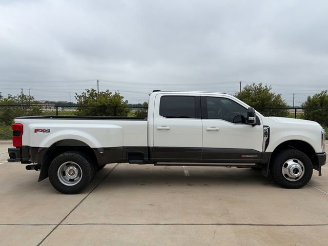 Used 2024 Ford F350 King Ranch AWD/4WD image 7