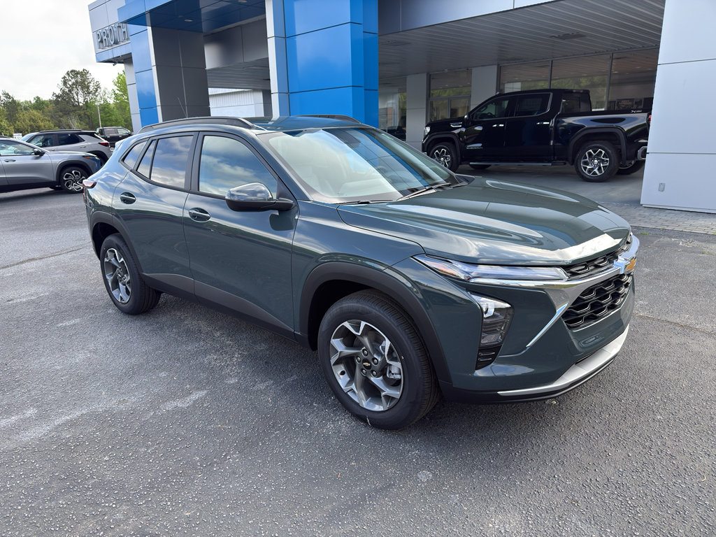 New 2026 Chevrolet Trax LT w/ Driver Confidence Package image 7