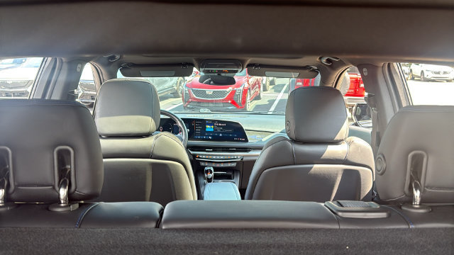 Used 2024 Cadillac XT4 Sport AWD/4WD image 23