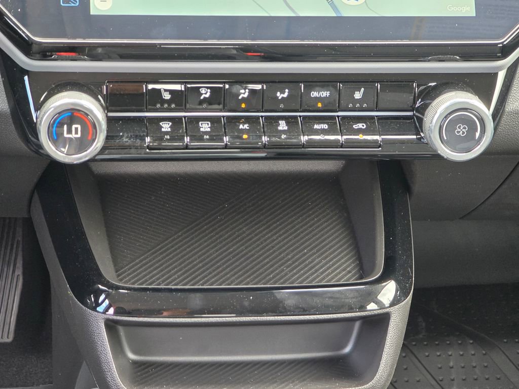 New 2027 Chevrolet Bolt LT w/ Comfort Package FWD image 28