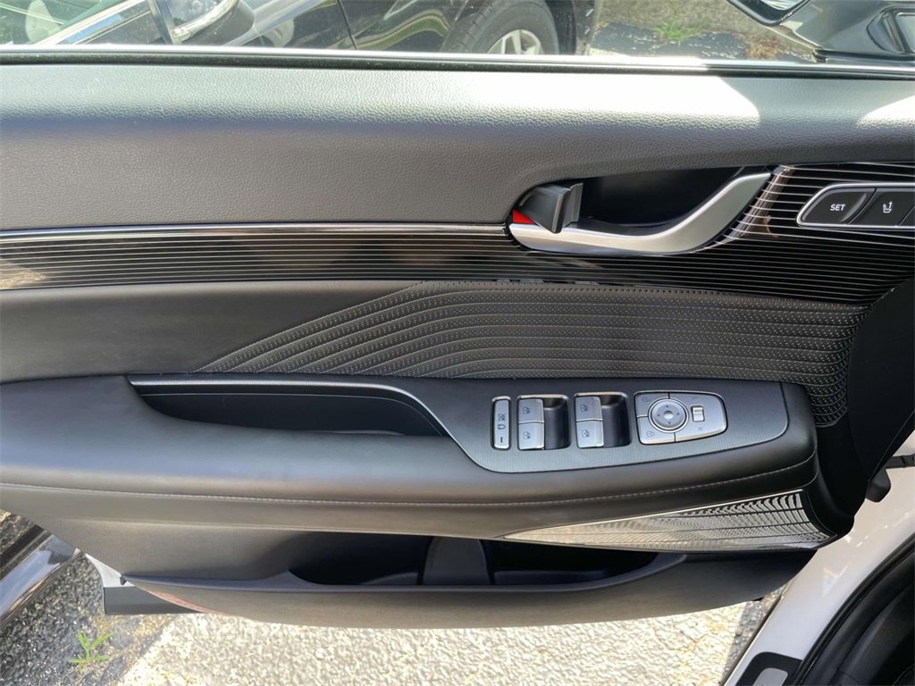 Certified 2024 Hyundai Palisade Calligraphy image 16