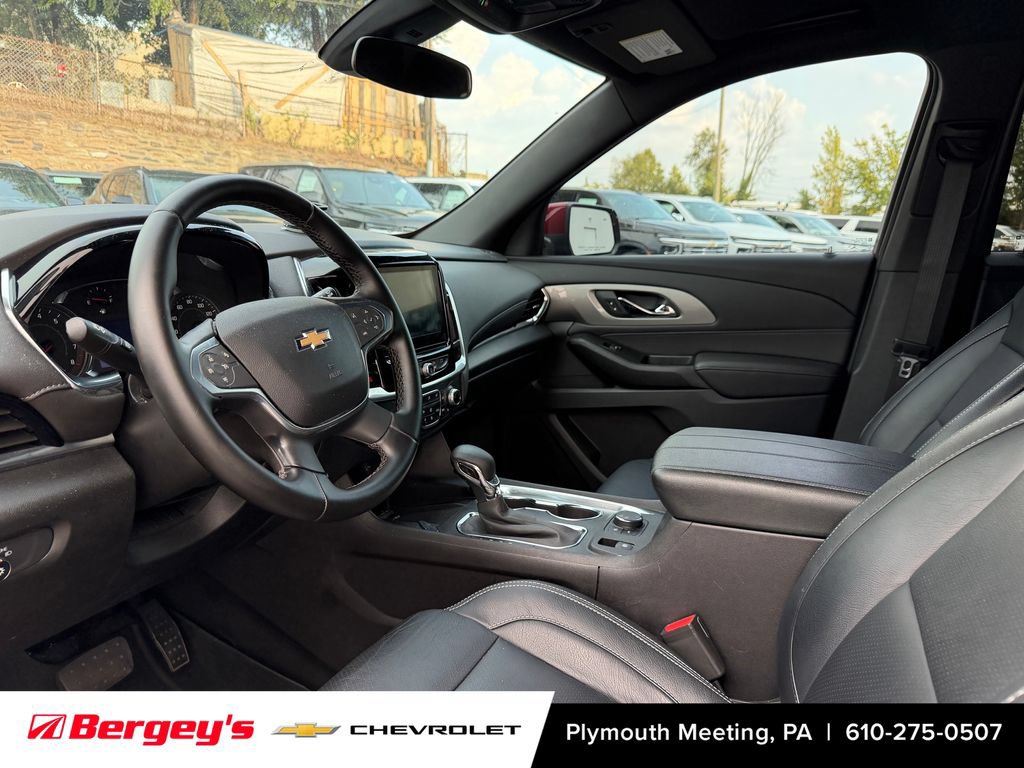 Certified 2023 Chevrolet Traverse LT AWD/4WD image 9