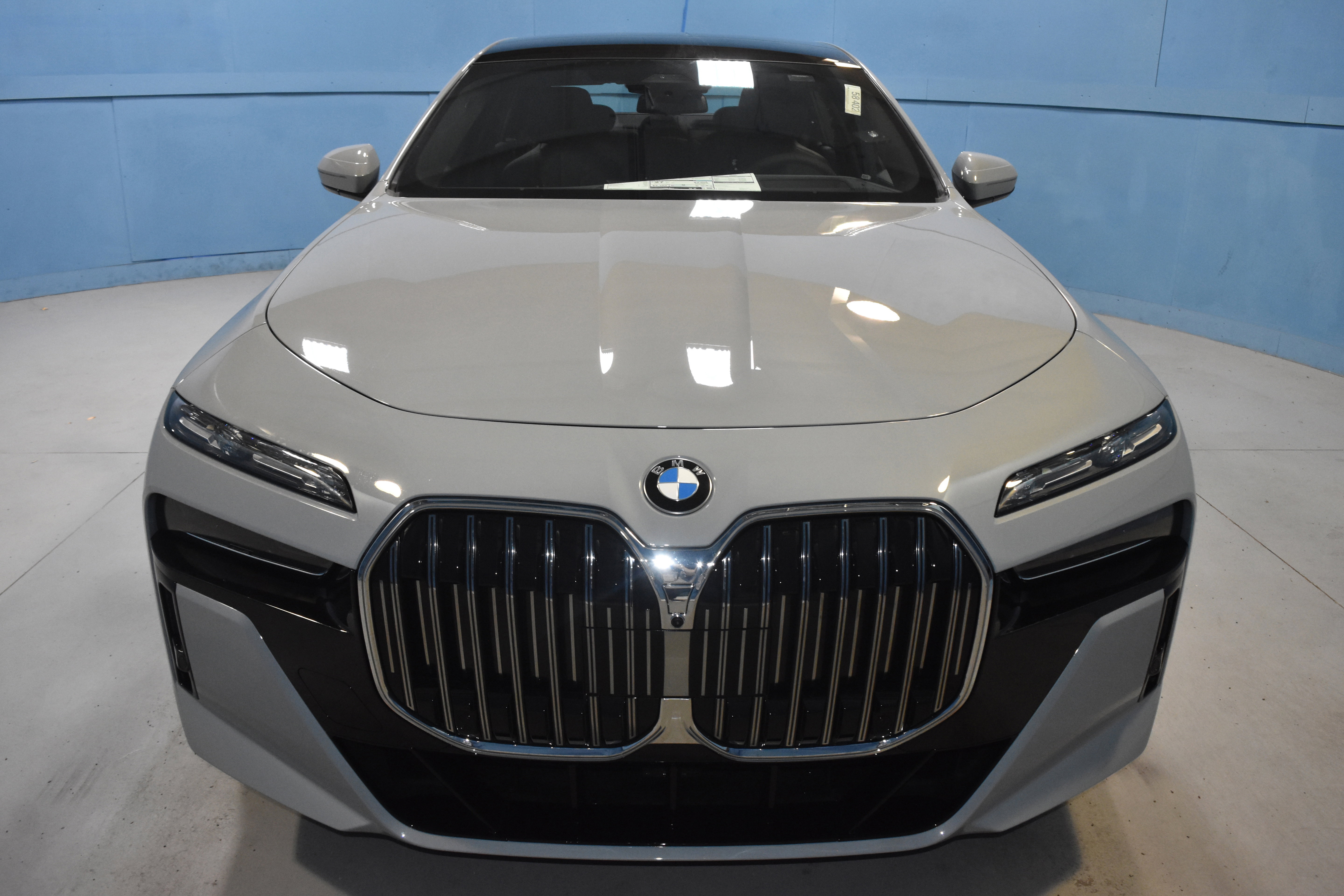 New 2026 BMW 740i xDrive w/ Executive Package AWD/4WD image 18