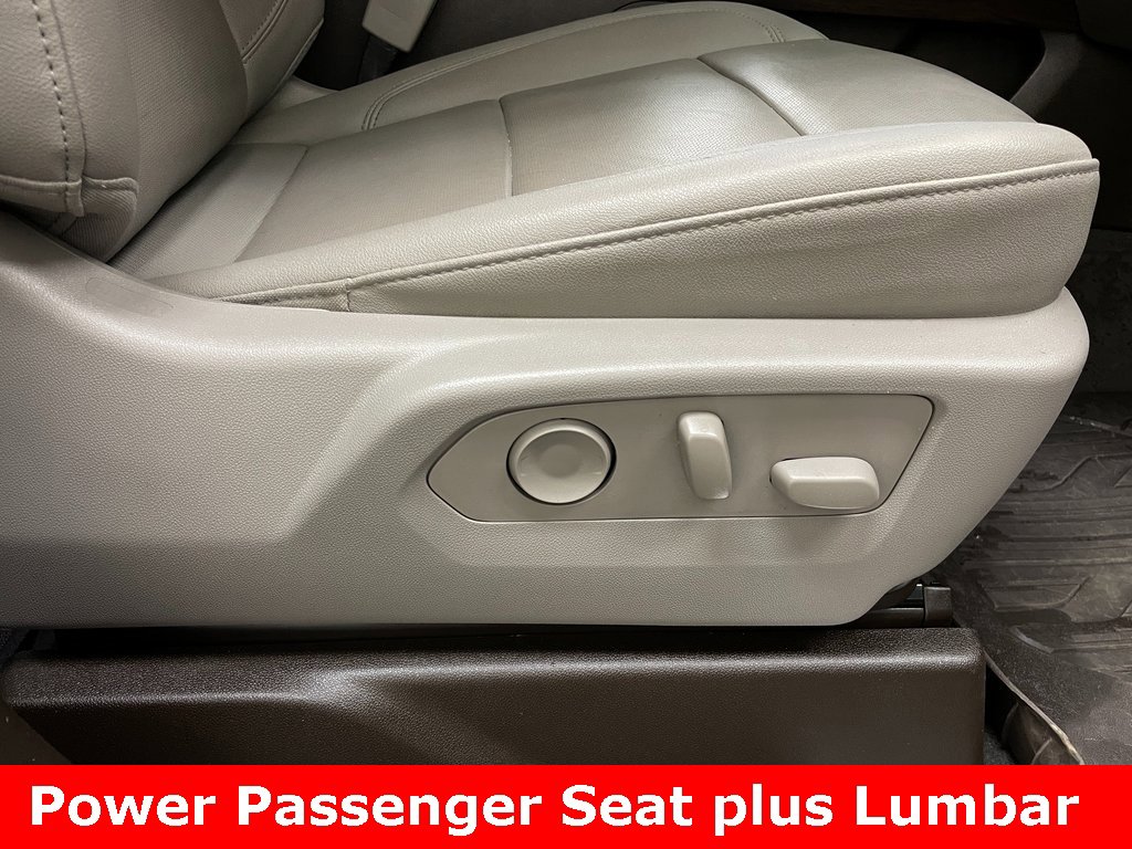 Used 2024 GMC Sierra 2500 SLT w/ SLT Premium Package image 12