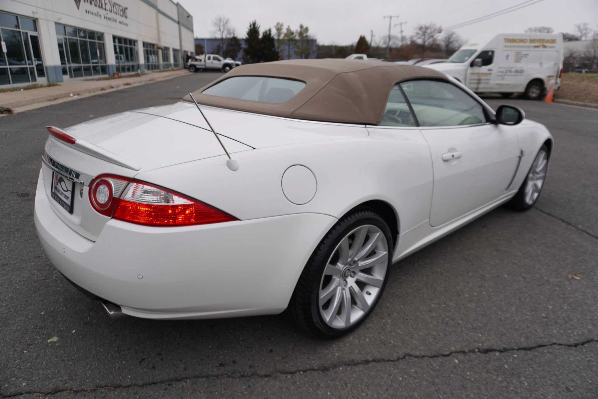 Used 2007 Jaguar XK Convertible image 9