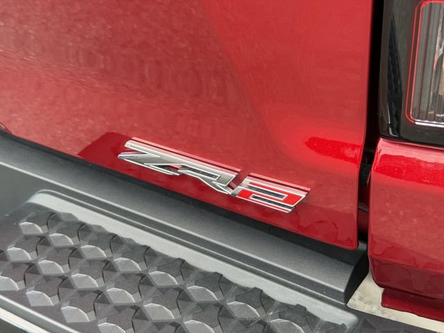 Used 2024 Chevrolet Colorado ZR2 w/ ZR2 Convenience Package III AWD/4WD image 15
