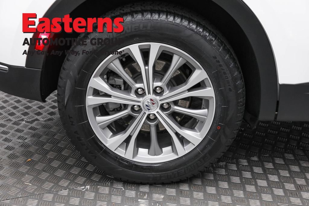 Used 2023 Buick Envision Preferred image 31