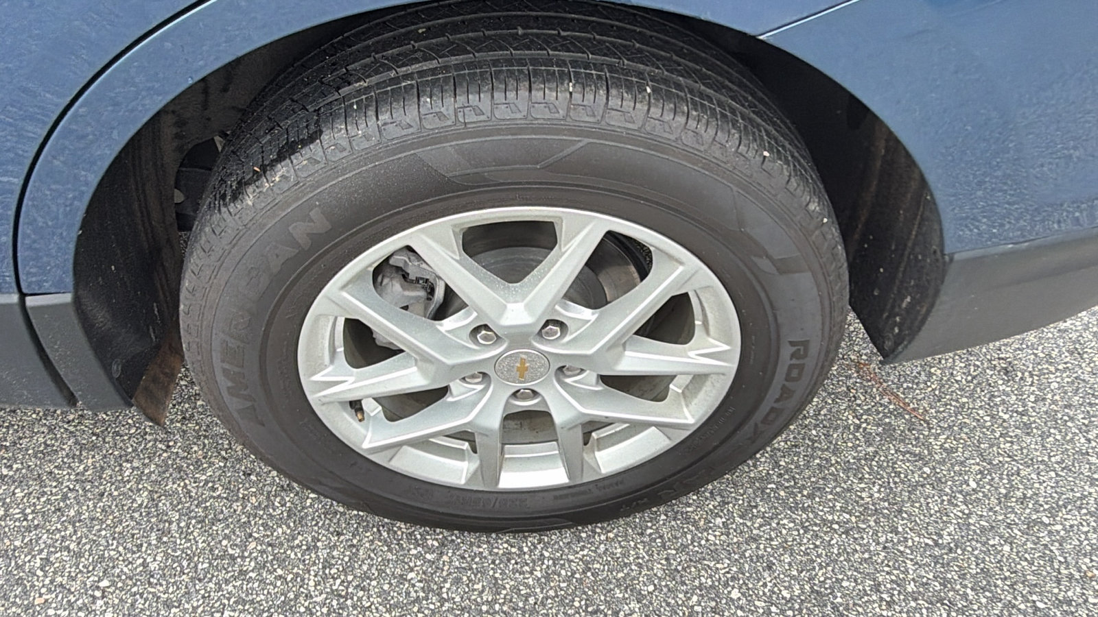 Used 2024 Chevrolet Equinox LT AWD/4WD image 12