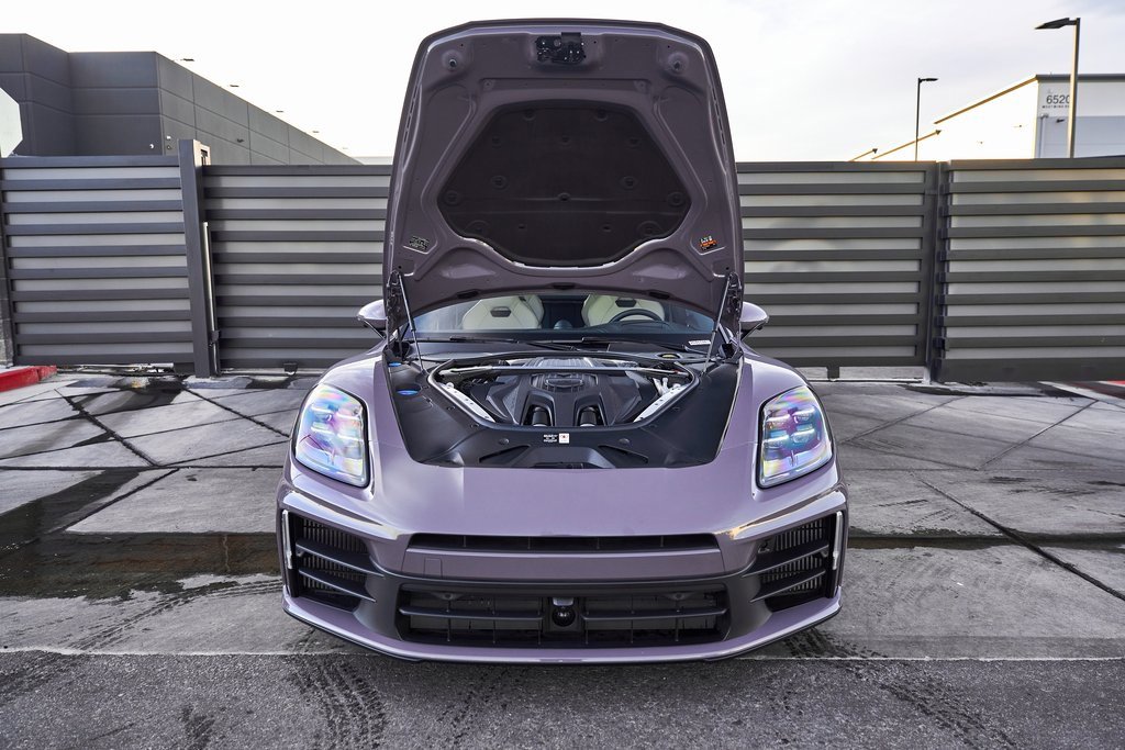 Used 2025 Porsche Panamera 4 w/ Premium Package image 16