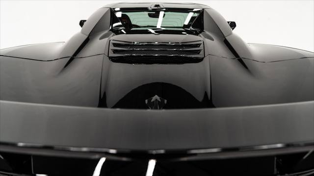 Used 2022 Chevrolet Corvette 3LT w/ Z51 Performance Package image 13