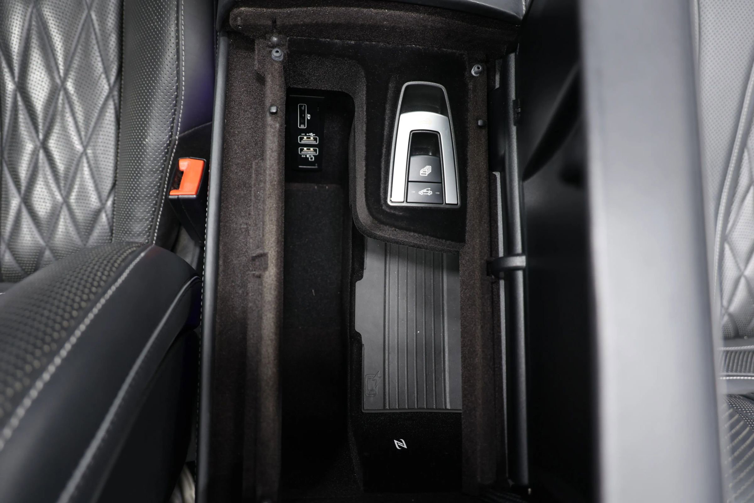 Used 2019 Mercedes-Benz S 63 AMG 4MATIC Cabriolet image 43