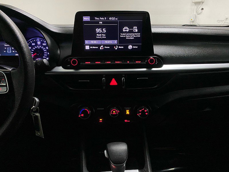 Used 2023 Kia Forte LX image 19