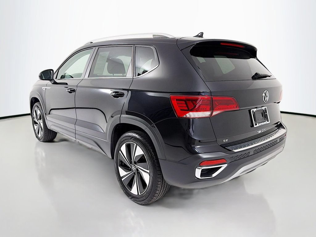 Certified 2023 Volkswagen Taos SE AWD/4WD image 5
