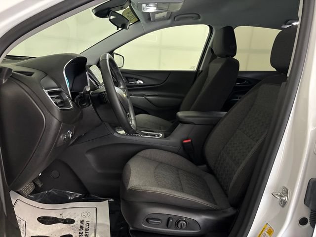 Used 2024 Chevrolet Equinox LT FWD image 19
